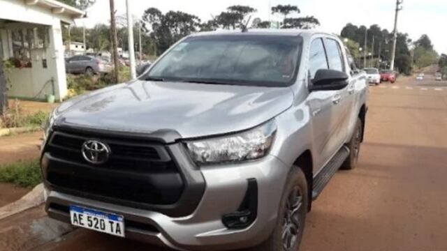 Millonario robo en San Pedro: robaron dos camionetas 4x4.