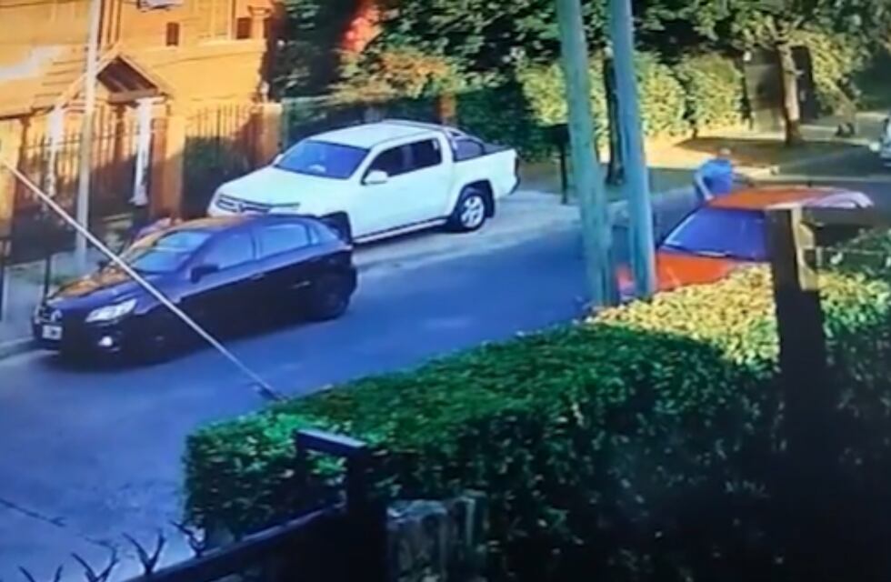 Se salvaron de milagro de un brutal intento de robo y ahora quieren irse del país