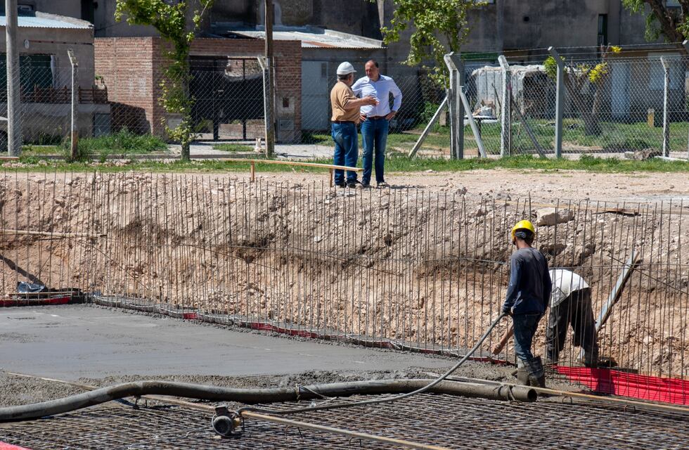 Avanza la obra de la Pileta Municipal