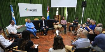 Reunión por el operativo de seguridad por el día del estudiante y de la primavera