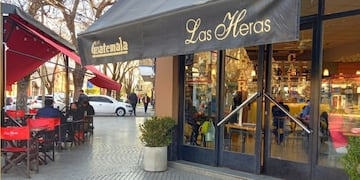 Los delincuentes entraron haciendo un hueco en el techo.
