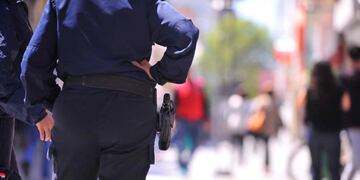 Uniformadas no podrán llevar el arma reglamentaria durante el Encuentro Plurinacional de Mujeres en San Luis (LaVoz/Archivo)