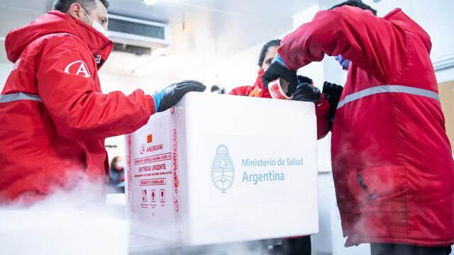 El Gobierno nacional distribuye vacunas en todo el país (Foto: Presidencia)