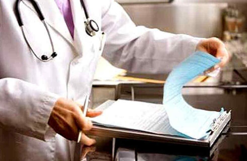 Febrero llega con más aumentos: con nuevas subas en las tarifas, en las prepagas y el combustible