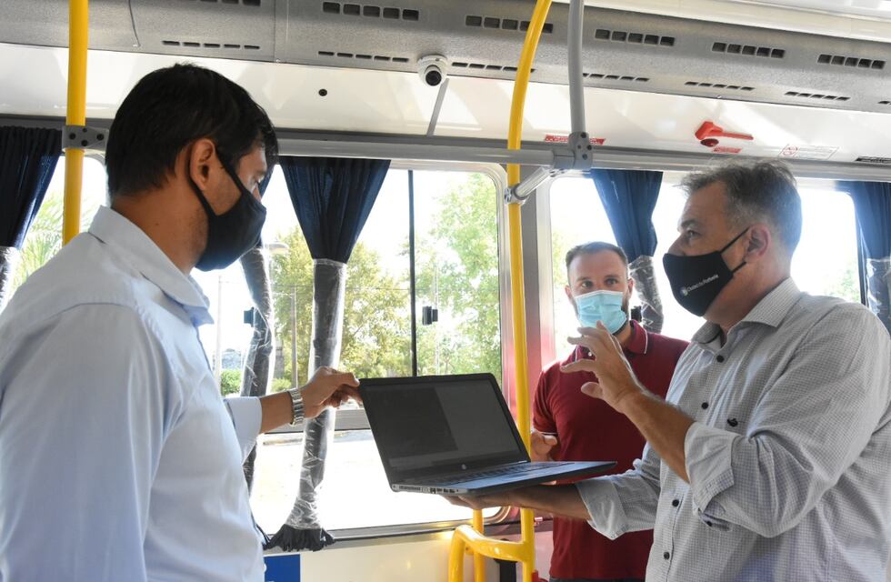 Ya funcionan 100 cámaras de seguridad en los minibuses