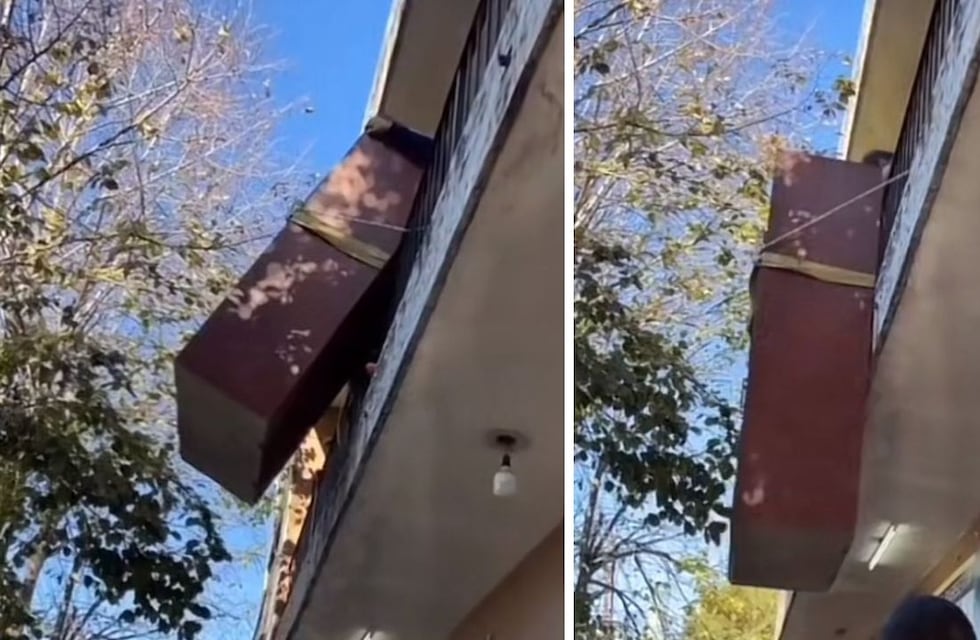 Intentó bajar un mueble desde un primer piso y esto fue lo que sucedió
