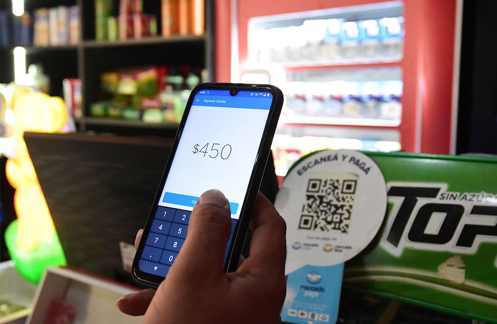 Lo detuvieron por estafar con una app trucha similar a Mercado Pago en Rosario