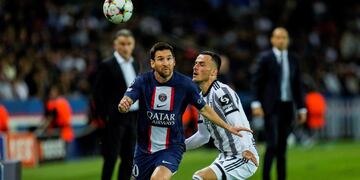 Messi no completó los 90 minutos en Champiosn luego de varios años (AP)