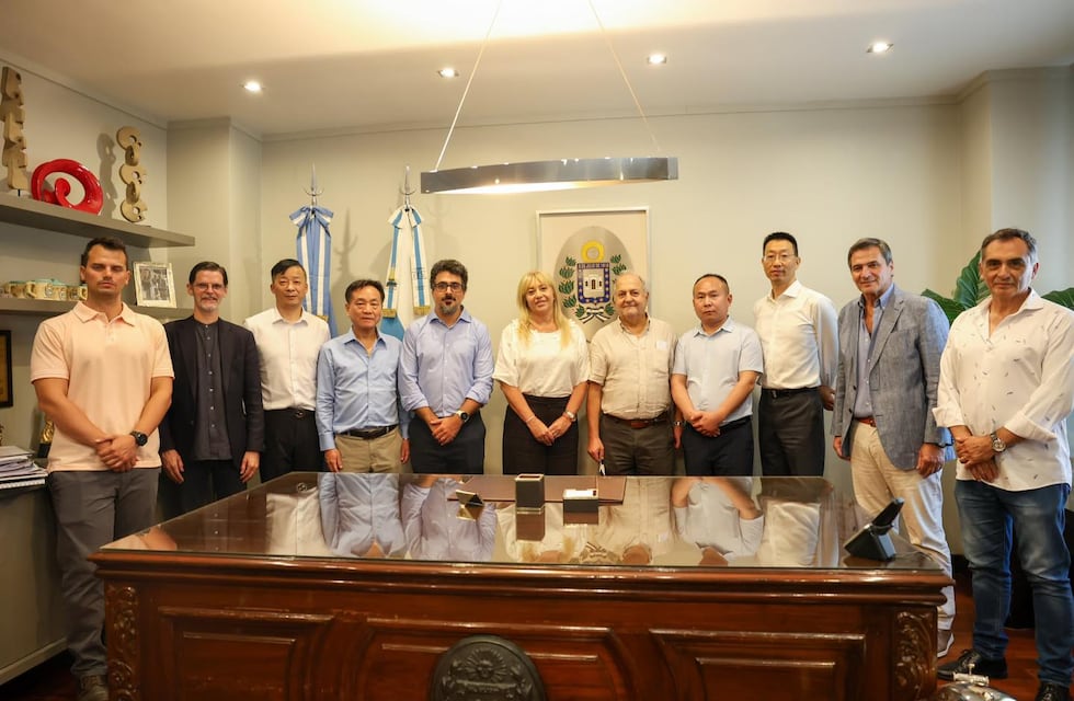 Rossana Chahla avanza en el impulso de la electromovilidad con empresarios chinos