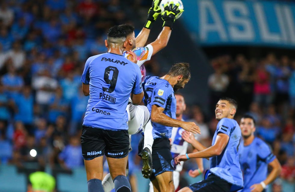 Belgrano y la mala racha a todo nivel: se queda sin otro de sus refuerzos por lesión