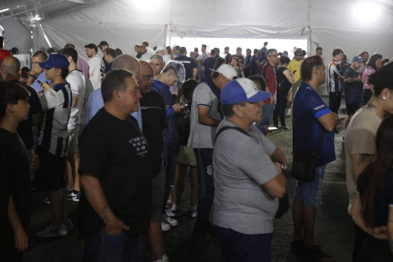Los socios eligen presiente para los próximos cuatro años.
