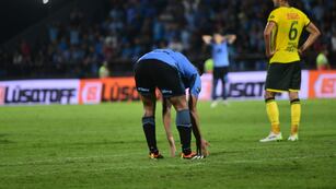 Belgrano no pudo con Defensa y Justicia en Alberdi y apenas empató. Un triunfo en lo que va del año (La Voz).