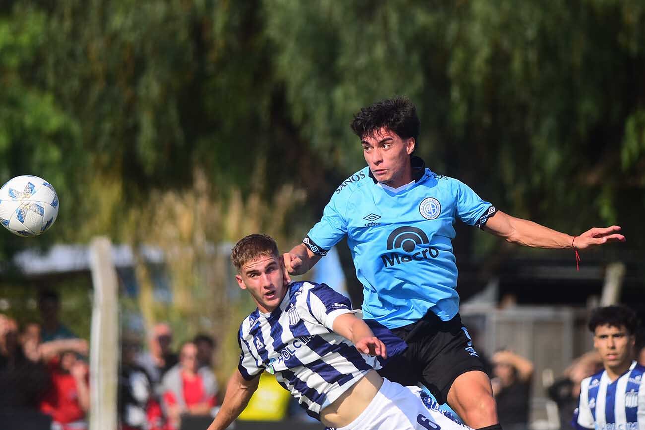 El clásico de reserva entre Belgrano y Talleres. (José Gabriel Hernández / La Voz)