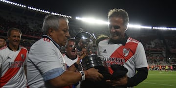 Oscar Ruggeri contó su emoción tras el homenaje de River.