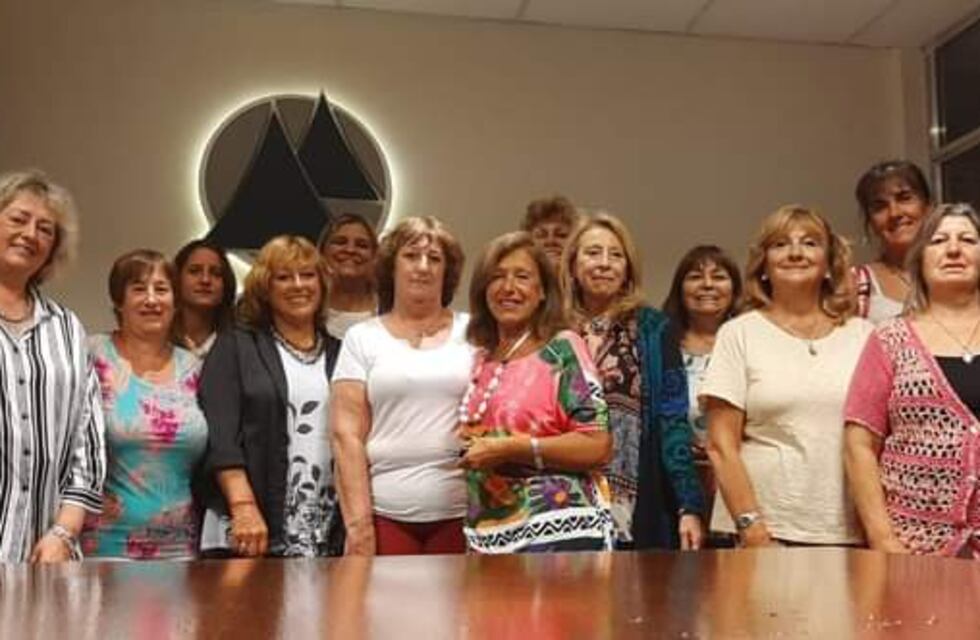 Charla sobre Síndrome Metabólico organizado por las Mujeres Coop en la Cámara Económica de Tres Arroyos