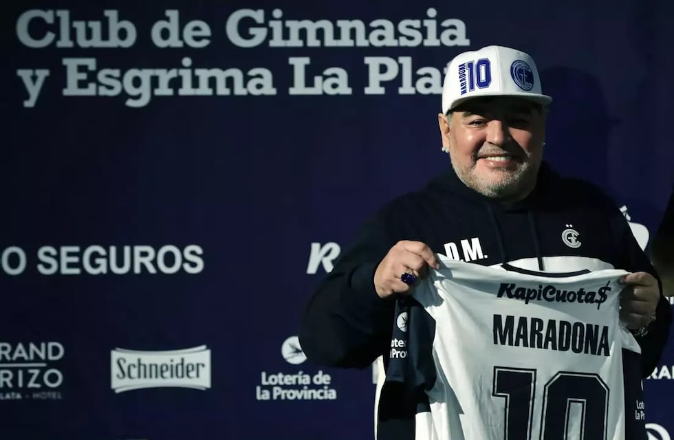 Causa Maradona: Burlando pide esclarecer las causas de muerte y la Fiscalía solicitó inspeccionar la última vivienda