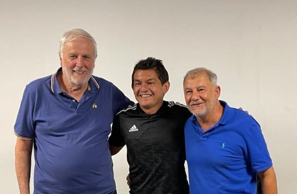 El “Pulga” Rodríguez firmó su vuelta a Colón y dio positivo de coronavirus