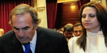 El senador nacional Carlos Reutemann juró junto a su hija Cora.