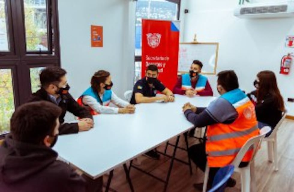 Encuentro entre la Secretaría de Promoción Territorial y la Subsecretaría de Juventudes