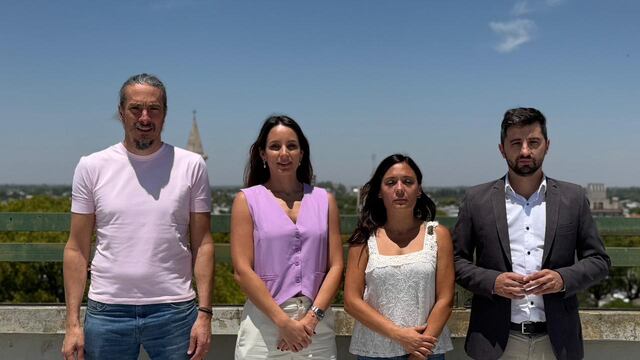 Integrantes del bloque de concejales del PJ: Martín Racca, María Paz Caruso, Valeria Soltermam y Juan Senn