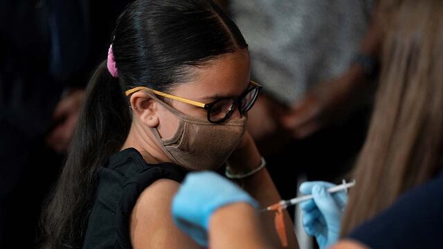 Materno Infantil: arrancó la vacunación de menores entre 12 y 17 años en Azul