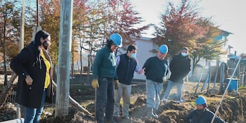 La obra comenzó por el sector sur del Barrio “9 de octubre” a principios de abril y lleva un avance aproximado del 20% dentro del plazo estipulado de 120 días.