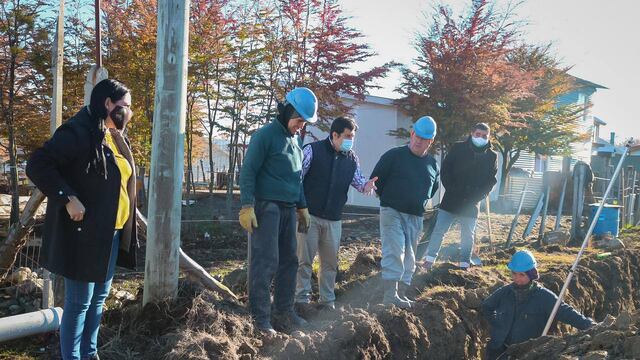 La obra comenzó por el sector sur del Barrio “9 de octubre” a principios de abril y lleva un avance aproximado del 20% dentro del plazo estipulado de 120 días.