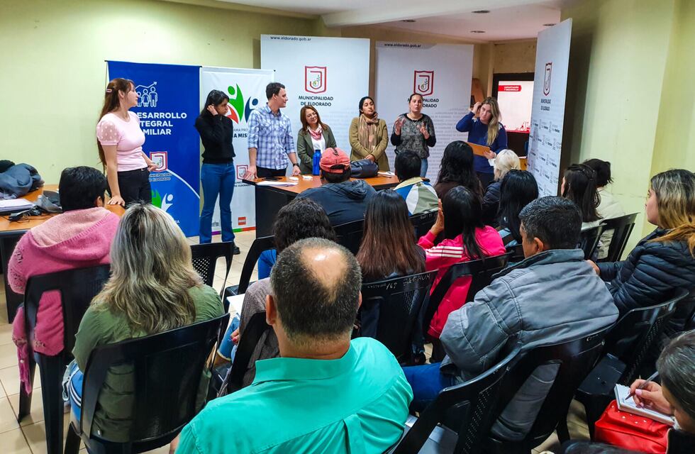 Eldorado: capacitan a promotores del programa Familia Misionera