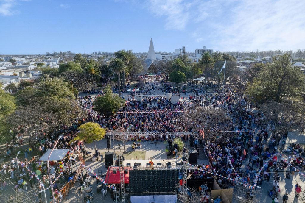 Piñón Fijo celebró el “Día de la Infancias” en Arroyito 2025