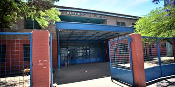 El Ipem 136, colegio donde inició la discusión que terminó de la peor manera.