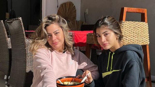 Larissa Riquelme y Nayeli Portillo