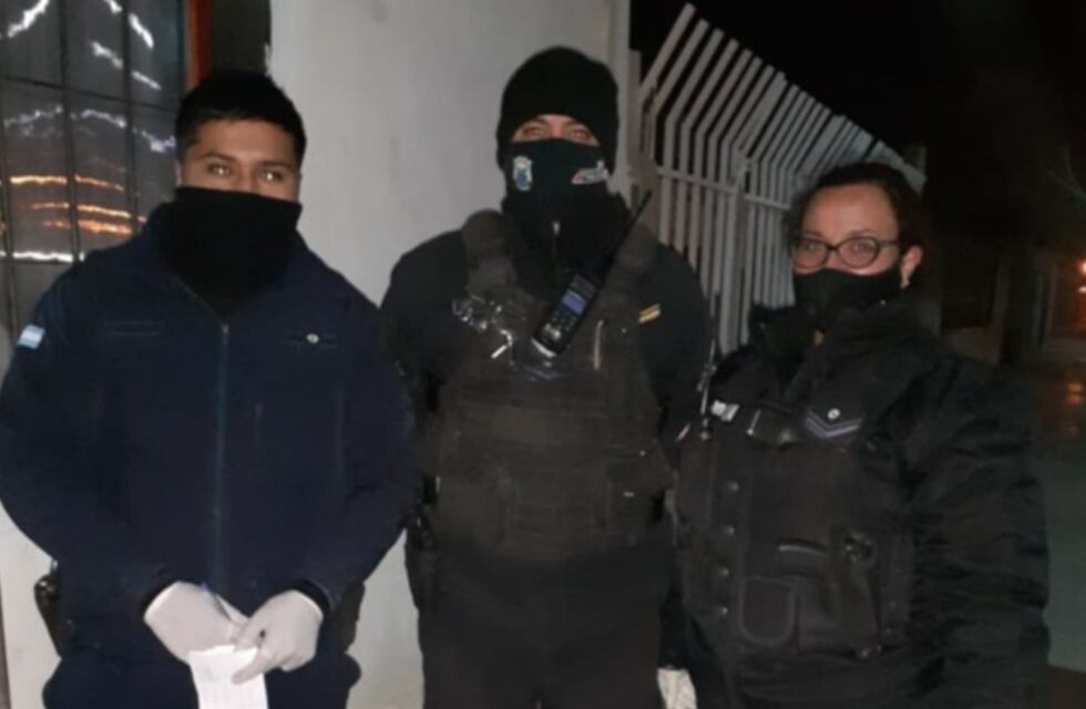 Tres policías sanjuaninos ayudaron a dar a luz a una joven en su casa