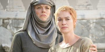 Hannah Waddingham junto a Cersei Lannister (interpretada por Lena Headey).