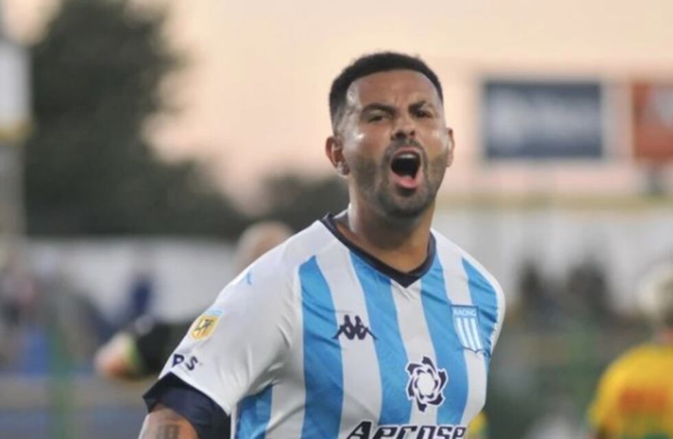 Del errado sin arquero a su primer tanto: así fue el desahogo de Edwin Cardona en Racing