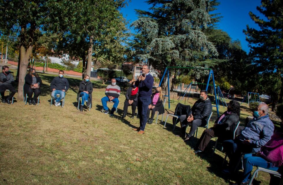 La alianza “Vecinos e Instituciones por la Defensoría” presentó candidatos y propuesta
