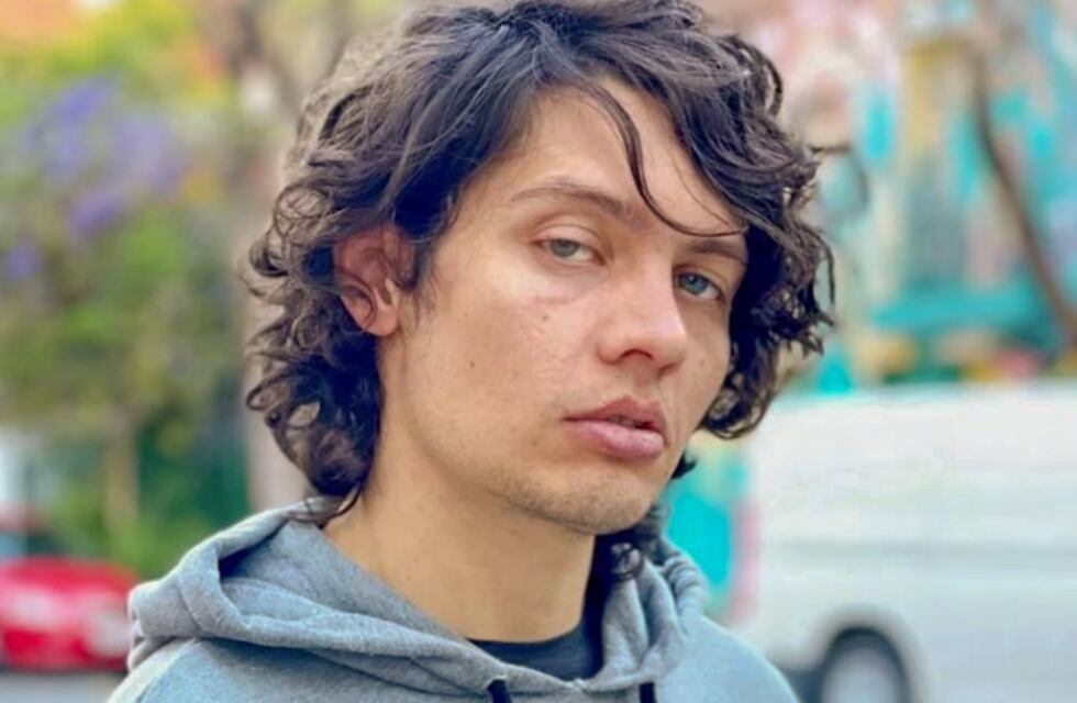 Un paranaense actuó en la serie “Secuestro al Vuelo 601″ que es furor en Netflix