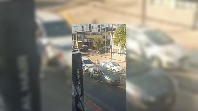 La discusión de los conductores a los gritos fue grabado en vídeo.