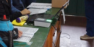 Elecciones 2023: de los 34 sublemas que se presentaron en Eldorado, 27 continúan en la carrera electoral.