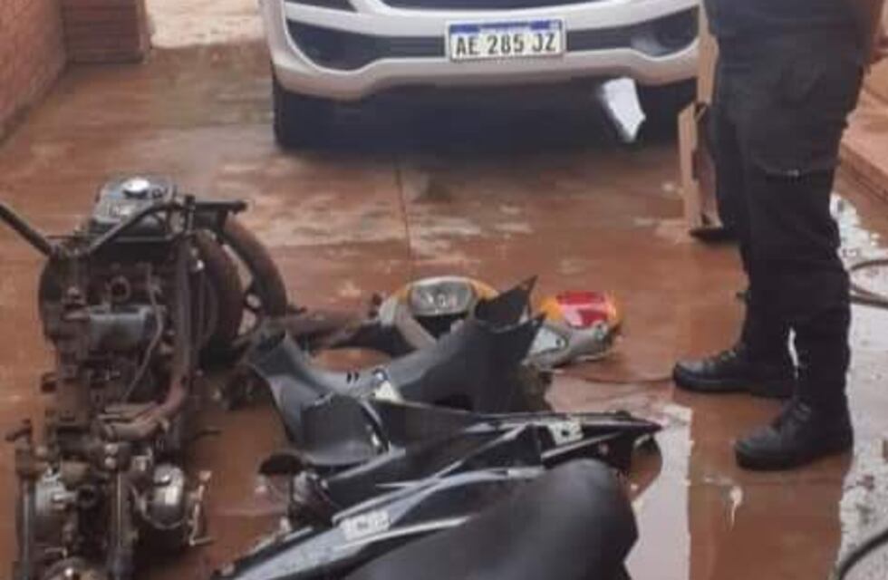 Denunció a su hijo por desarmar una motocicleta robada para venderla