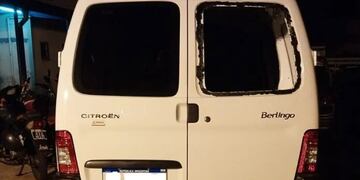 Investigan la muerte de un hombre en Posadas: fue hallado dentro de un auto.