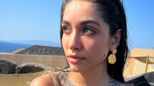 María Becerra en Grecia.