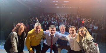 Obra de teatro en Arroyito "Tengo un muerto en el placard"