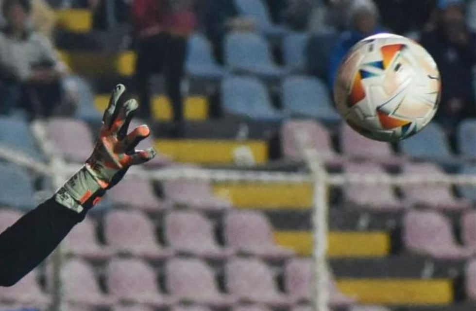 Alan Aguerre apuntó contra los hinchas de Lanús: “Es grande, pero...”