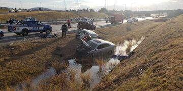 Siniestro vial fatal en Circunvalación con dos víctimas. (Javier Ferreyra)