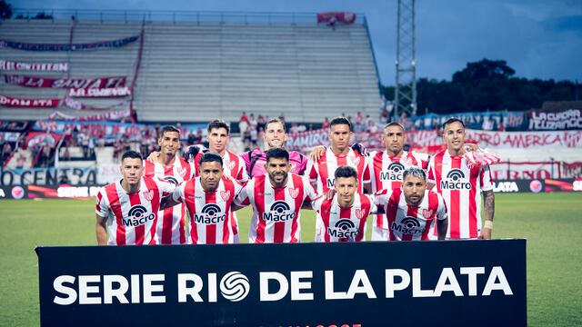 Los 11 de Instituto para el debut de Pedro Troglio como DT, con un 4-4-2 (Prensa Instituto).