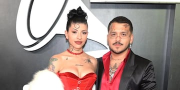 Cazzu y Christian Nodal encendieron la alfombra roja de la gala Persona Del Año con looks combinados