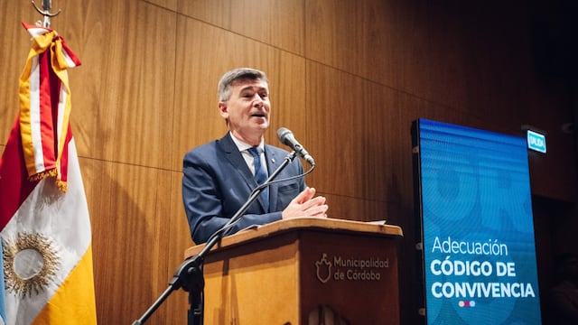 Daniel Passerini habló de la regulación de las aplicaciones de viajes en Córdoba y criticó al gobierno nacional. (Municipalidad de Córdoba)