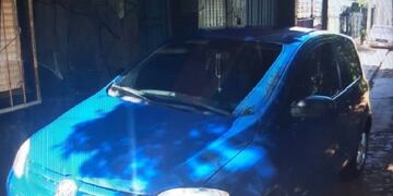 Estacionó su auto para votar: se lo robaron. Imagen adjuntada a efectivos policiales del auto sustraído