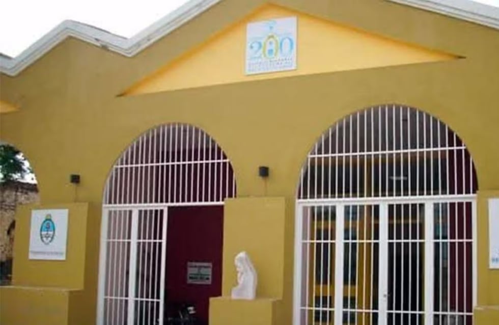 Escándalo: descubrieron a una pareja teniendo relaciones frente a un aula con alumnos