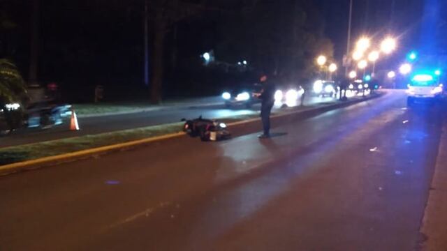 Siniestro vial en Oberá dejó como saldo un motociclista fallecido.